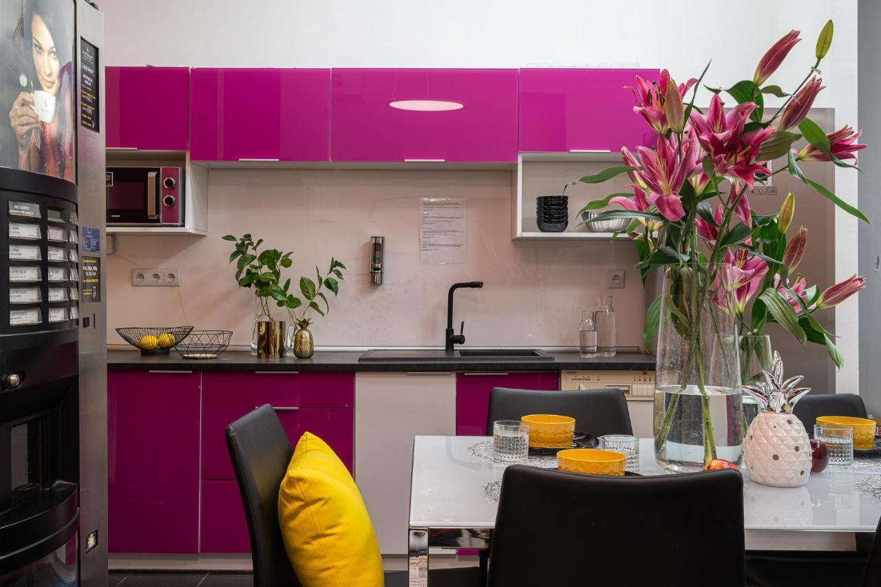 Amnezja Hostel Вроцлав Екстериор снимка