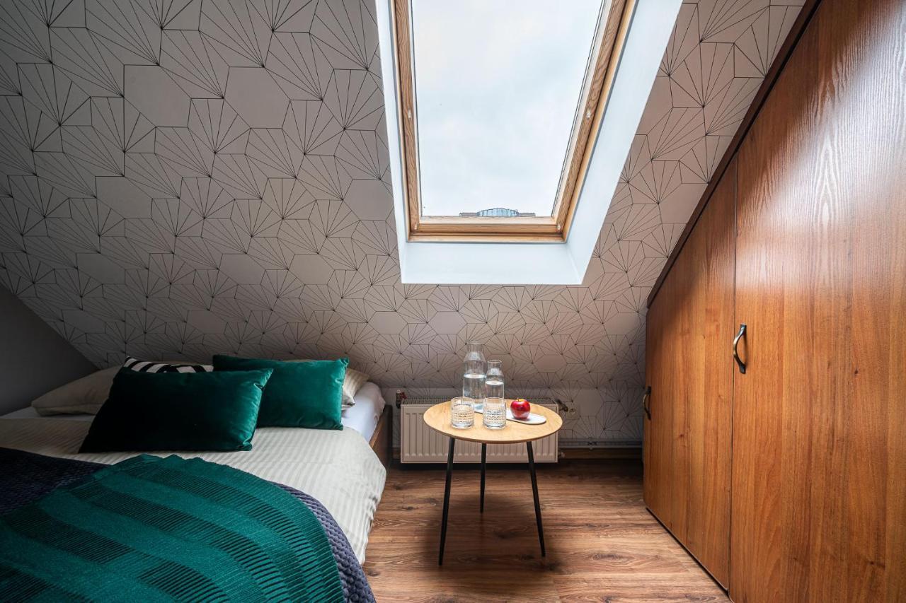 Amnezja Hostel Вроцлав Екстериор снимка